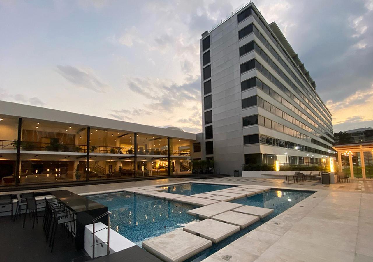 Eurobuilding Tama San Cristobal Hotel ภายนอก รูปภาพ